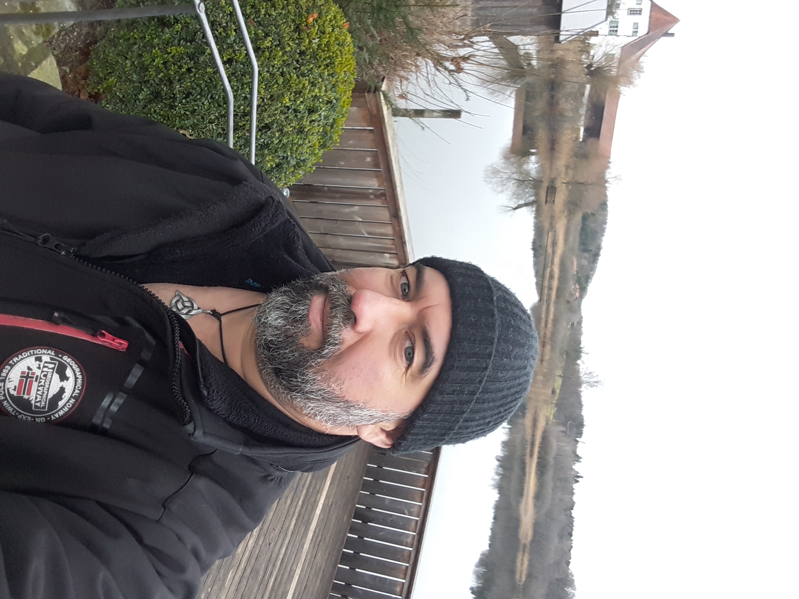 Portrait Kandidat/in 12