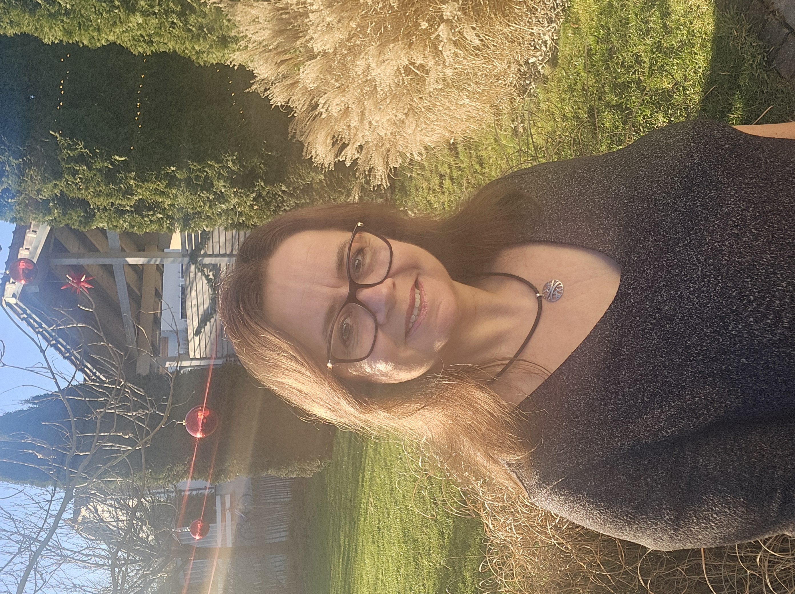 Portrait Kandidat/in 2